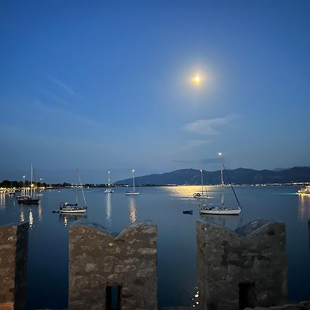 Madame Parisienne Vila Nafpaktos Exterior foto